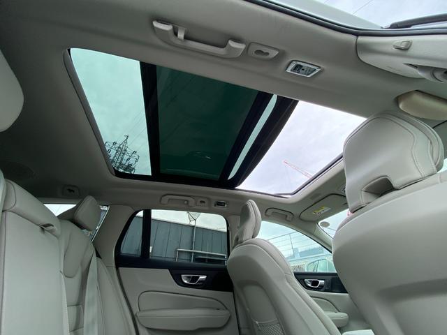 Ｖ６０ リチャージ　ＰＨＶ　Ｔ６　ＡＷＤ　インスクリプション　パノラマルーフ　ファインナッパレザー　ｈａｒｍａｎ／ｋａｒｄｏｎ　ＨＤＤナビ　地デジＴＶ　Ａｐｐｌｅ　Ｃａｒｐｌａｙ　Ａｎｄｒｏｉｄ　Ａｕｔｏ　３６０°カメラ　パワーシート　シートヒーター（31枚目）