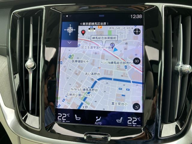 Ｖ６０ リチャージ　ＰＨＶ　Ｔ６　ＡＷＤ　インスクリプション　パノラマルーフ　ファインナッパレザー　ｈａｒｍａｎ／ｋａｒｄｏｎ　ＨＤＤナビ　地デジＴＶ　Ａｐｐｌｅ　Ｃａｒｐｌａｙ　Ａｎｄｒｏｉｄ　Ａｕｔｏ　３６０°カメラ　パワーシート　シートヒーター（33枚目）