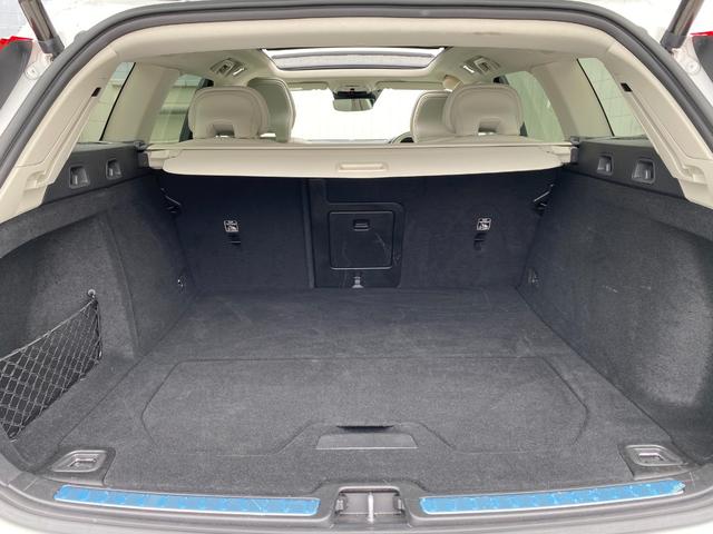 Ｖ６０ リチャージ　ＰＨＶ　Ｔ６　ＡＷＤ　インスクリプション　パノラマルーフ　ファインナッパレザー　ｈａｒｍａｎ／ｋａｒｄｏｎ　ＨＤＤナビ　地デジＴＶ　Ａｐｐｌｅ　Ｃａｒｐｌａｙ　Ａｎｄｒｏｉｄ　Ａｕｔｏ　３６０°カメラ　パワーシート　シートヒーター（38枚目）