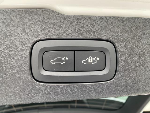 Ｖ６０ リチャージ　ＰＨＶ　Ｔ６　ＡＷＤ　インスクリプション　パノラマルーフ　ファインナッパレザー　ｈａｒｍａｎ／ｋａｒｄｏｎ　ＨＤＤナビ　地デジＴＶ　Ａｐｐｌｅ　Ｃａｒｐｌａｙ　Ａｎｄｒｏｉｄ　Ａｕｔｏ　３６０°カメラ　パワーシート　シートヒーター（42枚目）