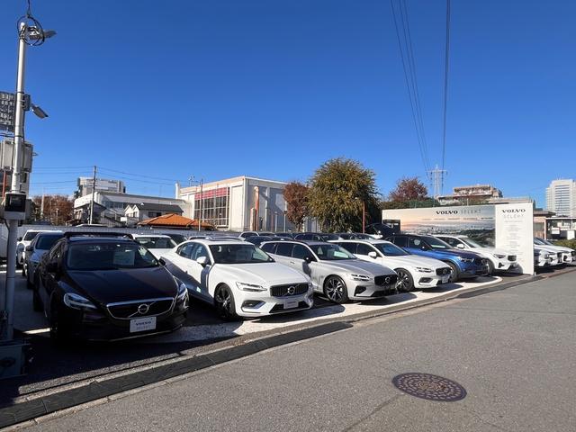 Ｖ６０ リチャージ　ＰＨＶ　Ｔ６　ＡＷＤ　インスクリプション　パノラマルーフ　ファインナッパレザー　ｈａｒｍａｎ／ｋａｒｄｏｎ　ＨＤＤナビ　地デジＴＶ　Ａｐｐｌｅ　Ｃａｒｐｌａｙ　Ａｎｄｒｏｉｄ　Ａｕｔｏ　３６０°カメラ　パワーシート　シートヒーター（47枚目）