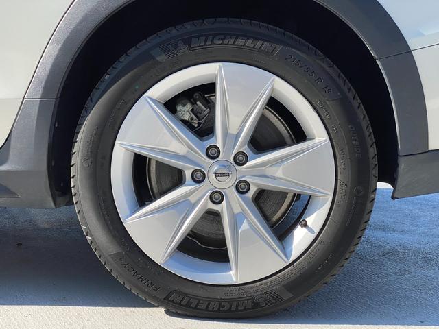 Ｖ６０ クロスカントリー　Ｂ５　ＡＷＤ　本革シート　純正ドライブレコーダー（35枚目）