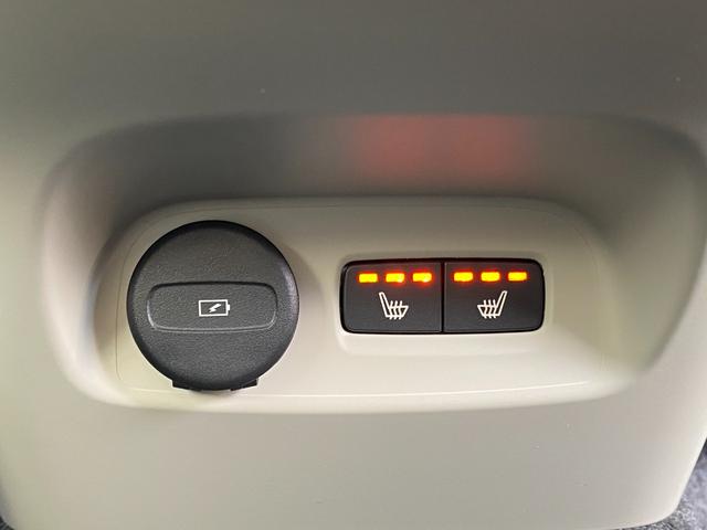 XC40 ウルトラ B4 AWD ブライトGoogleアシスタント 電動サンルーフ 前後シートヒーター付き(21枚目)