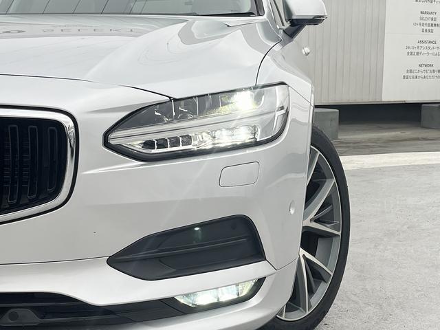 Ｖ９０ Ｄ４　ノルディックエディション　ディーゼルターボ　６０台限定　パノラマＳＲ　ＨＵＤ　ＡＣＣ　ＢＬＩＳ　ＨａｒｍａｎＫａｒｄｏｎ　純正ナビ　ＴＶ　３６０°　　純１９インチＡＷ　ＬＥＤヘッドライト　電動リアゲート（15枚目）