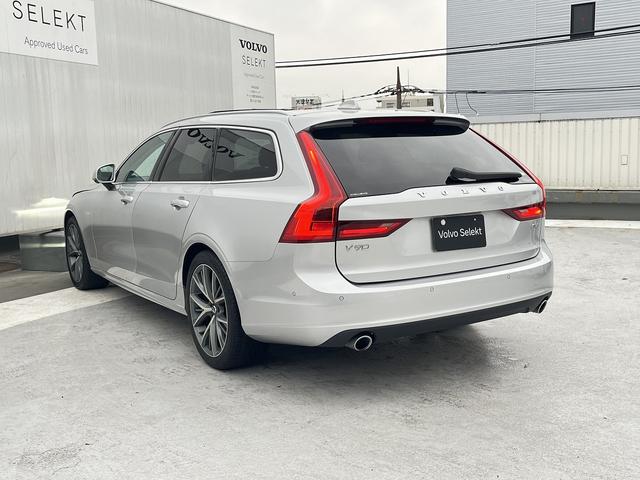 Ｖ９０ Ｄ４　ノルディックエディション　ディーゼルターボ　６０台限定　パノラマＳＲ　ＨＵＤ　ＡＣＣ　ＢＬＩＳ　ＨａｒｍａｎＫａｒｄｏｎ　純正ナビ　ＴＶ　３６０°　　純１９インチＡＷ　ＬＥＤヘッドライト　電動リアゲート（39枚目）