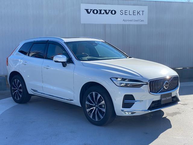 ＸＣ６０ アルティメット　Ｂ５　ＡＷＤ　Ｇｏｏｇｌｅ搭載　パノラマ・ガラスルーフ　ｈａｒｍａｎ／ｋａｒｄｏｎ　３６０度ビューカメラ　ドライブレコーダー　ヘッドアップ・ディスプレイ　本革シート　　ワイヤレス・スマートフォン・チャージ（9枚目）