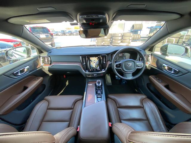 V60 B5 インスクリプション 電動サンルーフ ベンチレーション機能付きシート 純正ドライブレコーダー(3枚目)