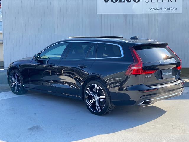 V60 B5 インスクリプション 電動サンルーフ ベンチレーション機能付きシート 純正ドライブレコーダー(9枚目)