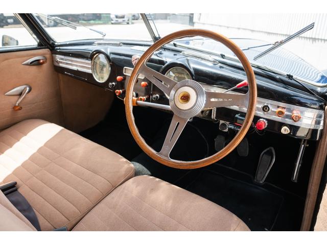 アルファロメオその他 6C 2500 Sport Freccia D’Oro 生産台数680台のフレッチャドーロ 戦後初めてアルファロメオが販売したロードカー(11枚目)