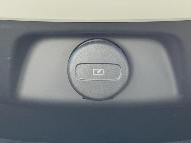 Ｖ６０ プラス　Ｂ４　認定中古車　本革シート　インテリセーフ　衝突被害軽減ブレーキ　パイロットアシスト　レーダークルーズ　純正９インチナビ　シートヒーター　ハンドルヒーター　パワーシート　フロントカメラ（42枚目）