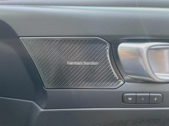 ＸＣ４０ プラス　プロ　Ｂ３　認定中古車　ｈａｒｍａｎ／ｋａｒｄｏｎ　インテリセーフ　衝突被害軽減ブレーキ　３６０ビューカメラ　純正９インチナビ　シートヒーター　ハンドルヒーター　フロントカメラ　サイドカメラ　バックカメラ（28枚目）