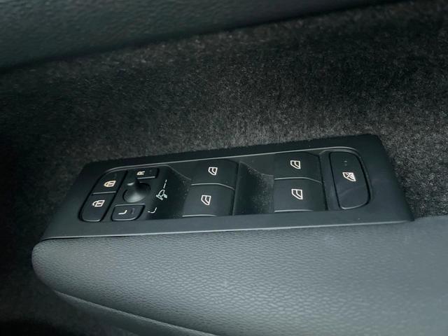 ＸＣ４０ プラス　プロ　Ｂ３　認定中古車　ｈａｒｍａｎ／ｋａｒｄｏｎ　インテリセーフ　衝突被害軽減ブレーキ　３６０ビューカメラ　純正９インチナビ　シートヒーター　ハンドルヒーター　フロントカメラ　サイドカメラ　バックカメラ（48枚目）