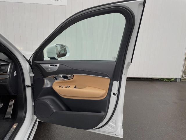 XC90 アルティメット B6 AWD 認定中古車 AWD ナッパレザーシート サンルーフ  B&Wプレミアムサウンド インテリセーフ 衝突被害軽減ブレーキ 360ビューカメラ パイロットアシスト レーダークルーズ 純正9インチナビ(26枚目)