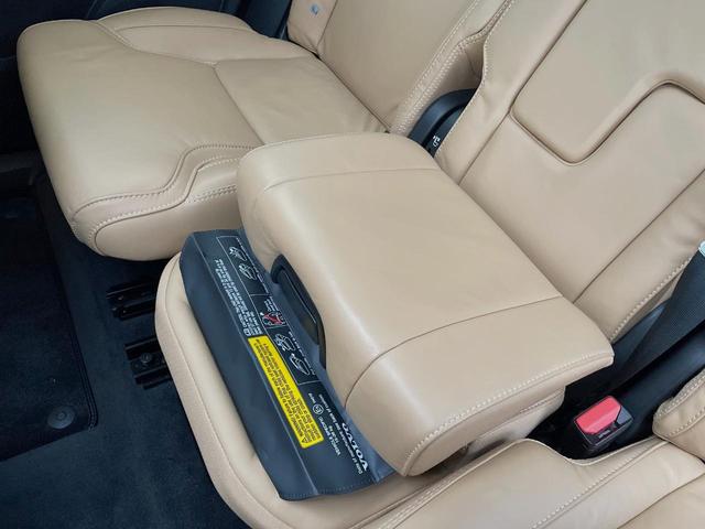 XC90 アルティメット B6 AWD 認定中古車 AWD ナッパレザーシート サンルーフ  B&Wプレミアムサウンド インテリセーフ 衝突被害軽減ブレーキ 360ビューカメラ パイロットアシスト レーダークルーズ 純正9インチナビ(30枚目)