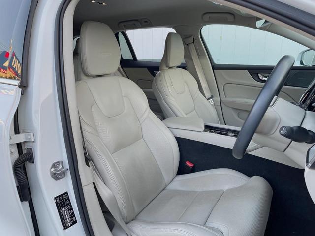 Ｖ６０ Ｔ５　インスクリプション　ナッパレザーシート　ｈａｒｍａｎ／ｋａｒｄｏｎ　インテリセーフ　衝突被害軽減ブレーキ　３６０ビューカメラ　パイロットアシスト　レーダークルーズ　純正９インチナビ　マッサージ機能付きシート（11枚目）