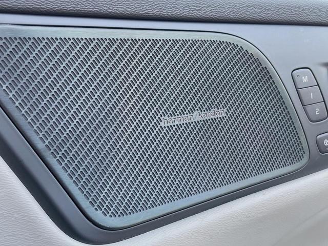 Ｖ６０ Ｔ５　インスクリプション　ナッパレザーシート　ｈａｒｍａｎ／ｋａｒｄｏｎ　インテリセーフ　衝突被害軽減ブレーキ　３６０ビューカメラ　パイロットアシスト　レーダークルーズ　純正９インチナビ　マッサージ機能付きシート（34枚目）