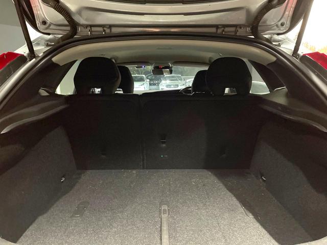 ���Q�b�W���[���͂��������⃌�W���[�ȂǁA�l�X�ȃV�[���ɕ��L���Ή��\�Ȃ�Ƃ肠���e�ʃX�y�[�X���m�ۂ��Ă��܂��B�����V�[�g��|���΂���Ɏg�����肪�L����܂��I