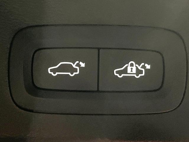 �y�p���[�o�b�N�h�A�z�X�}�[�g�L�[��^�]�Ȃ̃{�^�������������Ń��A�Q�[�g�������ŊJ���܂��I�ו��������Ă��鎞��A�����ʒu�ɂ���o�b�N�h�A��߂�ۂɕ֗��ȋ@�\�ł��B