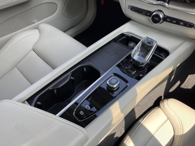 ＸＣ６０ Ｂ５　ＡＷＤ　インスクリプション　認定中古車（60枚目）