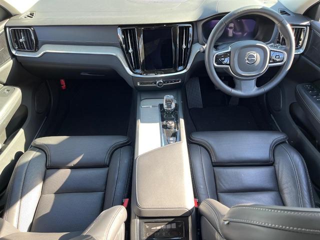 Ｖ６０ アルティメット　Ｂ４　認定中古車　インテリセーフ　禁煙車　ｈａｒｍａｎ／ｋａｒｄｏｎ　ナッパレザーシート　Ｇｏｏｇｌｅナビ　３６０°ビューカメラ　全席シートヒーター　シートベンチレーション　マッサージ機能　純正ドラレコ（2枚目）