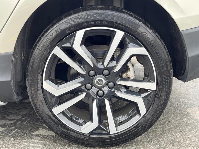 V40 クロスカントリー T5 AWD サマム 本革シート harman kardon 衝突被害軽減ブレーキ レーダークルーズ 純正ナビ シートヒーター 純正18インチアルミ バックカメラ ブラインドスポットインフォメーション Bluetooth(27枚目)
