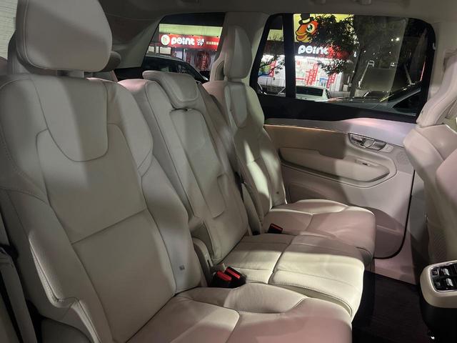 ＸＣ９０ Ｔ５　ＡＷＤ　モーメンタム　革シート　純正９型ナビ　インテリセーフ　衝突被害軽減ブレーキ　シートヒーター　パワーシート　３６０°ビューカメラ　禁煙車　ＬＥＤヘッドライト　レーダークルーズ　パワーテールゲート（12枚目）