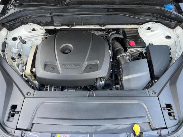 ＸＣ９０ Ｔ５　ＡＷＤ　モーメンタム　革シート　純正９型ナビ　インテリセーフ　衝突被害軽減ブレーキ　シートヒーター　パワーシート　３６０°ビューカメラ　禁煙車　ＬＥＤヘッドライト　レーダークルーズ　パワーテールゲート（24枚目）