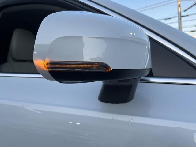 ＸＣ９０ Ｔ５　ＡＷＤ　モーメンタム　革シート　純正９型ナビ　インテリセーフ　衝突被害軽減ブレーキ　シートヒーター　パワーシート　３６０°ビューカメラ　禁煙車　ＬＥＤヘッドライト　レーダークルーズ　パワーテールゲート（28枚目）