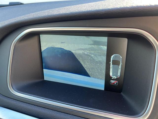 Ｖ４０ Ｄ４　モメンタム　純正ナビ　アダプティブクルーズコントロール　バックカメラ　パワーシート　純正革巻きステアリング　ステアリングスイッチ　禁煙車　純正１７インチアルミホイール　インテリセーフ　ＥＴＣ（35枚目）