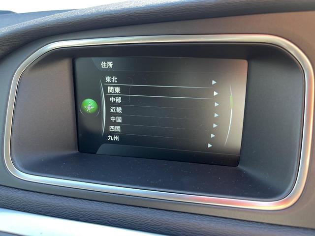 Ｖ４０ Ｄ４　モメンタム　純正ナビ　アダプティブクルーズコントロール　バックカメラ　パワーシート　純正革巻きステアリング　ステアリングスイッチ　禁煙車　純正１７インチアルミホイール　インテリセーフ　ＥＴＣ（36枚目）