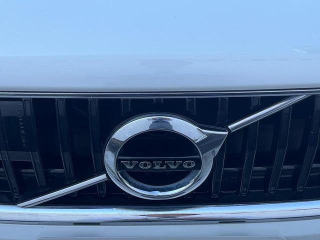 Ｖ４０ Ｄ４　モメンタム　純正ナビ　アダプティブクルーズコントロール　バックカメラ　パワーシート　純正革巻きステアリング　ステアリングスイッチ　禁煙車　純正１７インチアルミホイール　インテリセーフ　ＥＴＣ（72枚目）