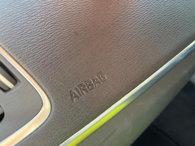 Ｖ４０ Ｄ４　モメンタム　純正ナビ　アダプティブクルーズコントロール　バックカメラ　パワーシート　純正革巻きステアリング　ステアリングスイッチ　禁煙車　純正１７インチアルミホイール　インテリセーフ　ＥＴＣ（75枚目）