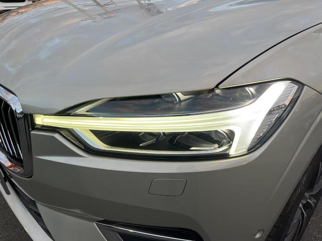 ＸＣ６０ Ｄ４　ＡＷＤ　インスクリプション　サンルーフ　ｈａｒｍａｎ／ｋａｒｄｏｎ　ファインナッパレザー　インテリセーフ　衝突被害軽減ブレーキ　シートヒーター　ベンチレーション　マッサージ機能付きシート　パワーシート　パワーバックドア　禁煙車（25枚目）
