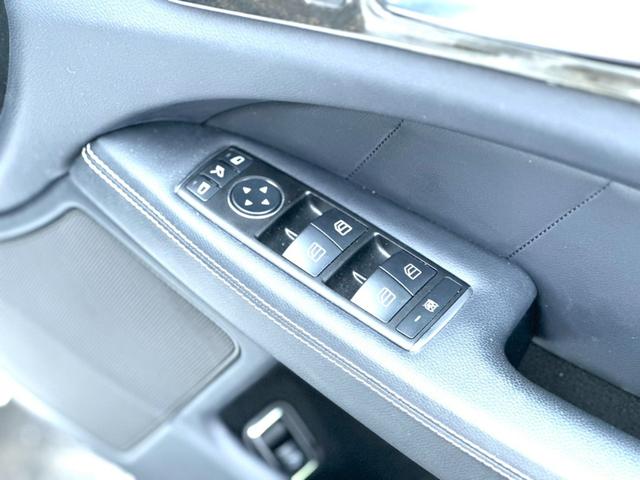 ＣＬＳクラス ＣＬＳ３５０ブルーエフィシェンシＡＭＧスポーツパケジ　ユーザー買取車両／サンルーフ／ワンオーナー／ＡＭＧスポーツパッケージ／ＥＴＣ／レーダー探知機／レザーシート／パワーシート／ＬＥＤヘッドライト／Ｗエアコン／パワーウィンドウ／純正ナビ／Ｖ６ＮＡ（33枚目）
