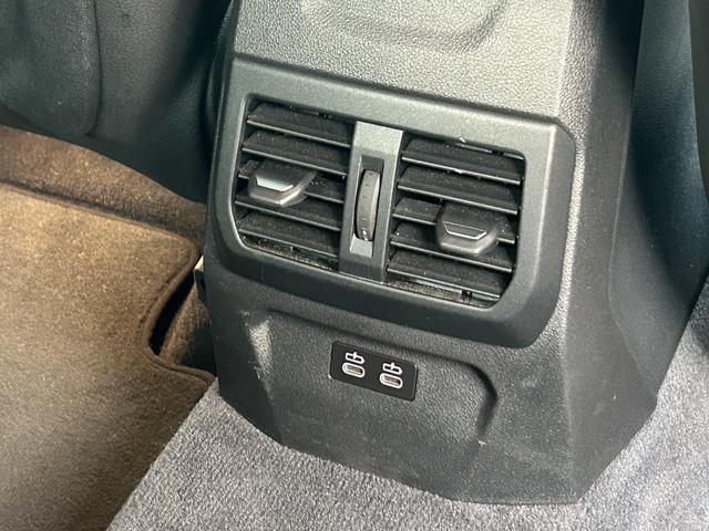 2シリーズ 218dグランクーペ Mスポーツ 認定中古2年保証 18AW パーキングアシスト ナビパッケージ LEDライト コンフォートアクセス ACC バックカメラ 黒半革パワーシート インテリジェントセーフティ アンビエントライト 車検整備付(27枚目)