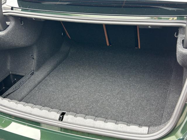 ４シリーズ ４２０ｉクーペ　Ｍスポーツ　認定中古車２年保証　ＬＥＤ　茶革　オプションカラー　１８ＡＷ　オートトランク　シートヒーター　バックカメラ　ＡＣＣ　パーキングアシスト　前後ＰＤＣ　アンビエントライト　１オーナー　車検整備付（20枚目）