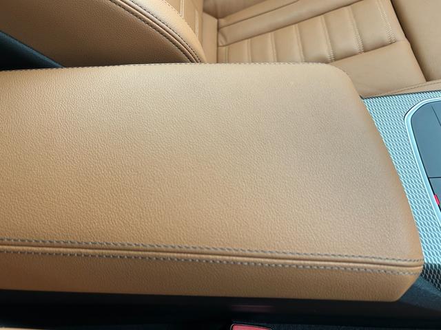 ４シリーズ ４２０ｉクーペ　Ｍスポーツ　認定中古車２年保証　ＬＥＤ　茶革　オプションカラー　１８ＡＷ　オートトランク　シートヒーター　バックカメラ　ＡＣＣ　パーキングアシスト　前後ＰＤＣ　アンビエントライト　１オーナー　車検整備付（52枚目）