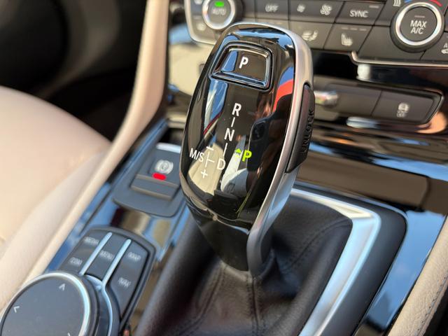 2シリーズ 218iアクティブツアラー ラグジュアリー 認定中古車 後期型 車検整備付 弊社下取り 1オーナー 17AW LEDライト オイスターレザー電動シート シートヒーター Bluetooth 前後ドラレコ アンビエントライト バックカメラ PDC(30枚目)