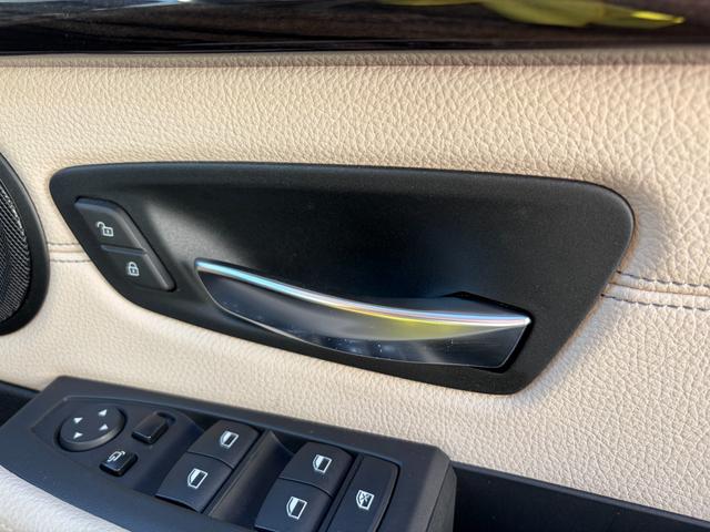 2シリーズ 218iアクティブツアラー ラグジュアリー 認定中古車 後期型 車検整備付 弊社下取り 1オーナー 17AW LEDライト オイスターレザー電動シート シートヒーター Bluetooth 前後ドラレコ アンビエントライト バックカメラ PDC(43枚目)