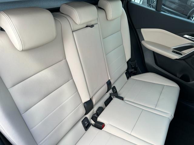 Ｘ２ ｘＤｒｉｖｅ　２０ｉ　Ｍスポーツハイラインパッケージ　認定中古車　オイスターレザーＰシート　パノラマサンルーフ　シートヒーターステリングヒーター　オートトランク　ＬＥＤ　トップビューカメラ　ｈａｒｍａｎｋａｒｄｏｎ　カーブドＤ　デモカー　禁煙　　２年保証（26枚目）