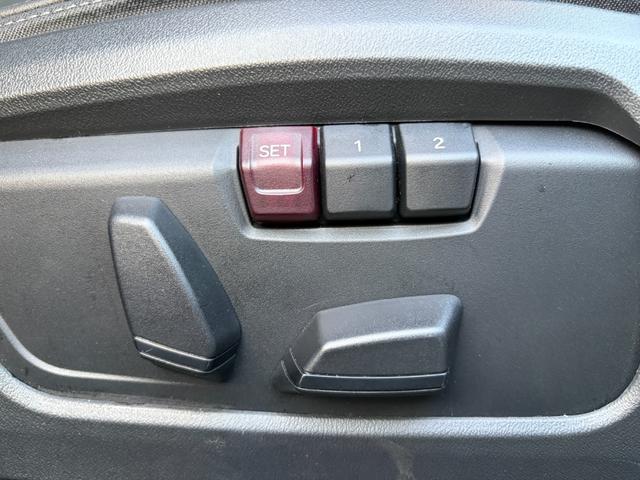 ２シリーズ ２１８ｉアクティブツアラー　エクスクルーシブ　正規認定中古車　全国正規ディーラー保証付　２年・走行距離無制限　　ＡＣＣ　レーンキープ　オートトランク　ヘッドアップ　シートヒーター　黒革電動シート　　ＡｐｐｌｅＣａｒＰｌａｙ　アンビエントライト（11枚目）