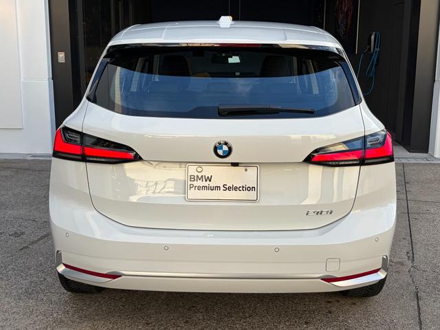 ２シリーズ ２１８ｉアクティブツアラー　エクスクルーシブ　正規認定中古車　全国正規ディーラー保証付　２年・走行距離無制限　　ＡＣＣ　レーンキープ　オートトランク　ヘッドアップ　シートヒーター　黒革電動シート　　ＡｐｐｌｅＣａｒＰｌａｙ　アンビエントライト（15枚目）