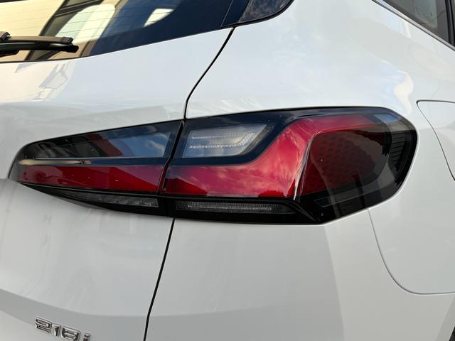 ２シリーズ ２１８ｉアクティブツアラー　エクスクルーシブ　正規認定中古車　全国正規ディーラー保証付　２年・走行距離無制限　　ＡＣＣ　レーンキープ　オートトランク　ヘッドアップ　シートヒーター　黒革電動シート　　ＡｐｐｌｅＣａｒＰｌａｙ　アンビエントライト（23枚目）