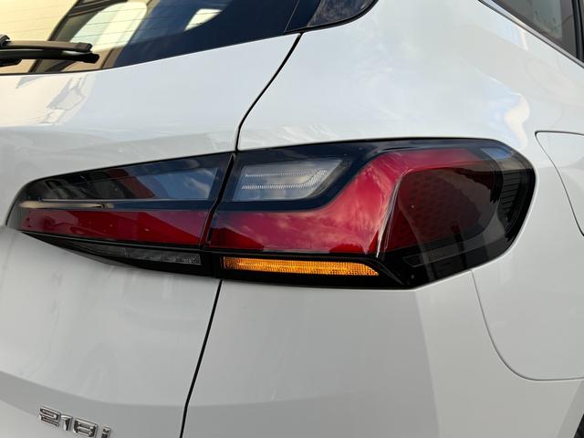 ２シリーズ ２１８ｉアクティブツアラー　エクスクルーシブ　正規認定中古車　全国正規ディーラー保証付　２年・走行距離無制限　　ＡＣＣ　レーンキープ　オートトランク　ヘッドアップ　シートヒーター　黒革電動シート　　ＡｐｐｌｅＣａｒＰｌａｙ　アンビエントライト（24枚目）