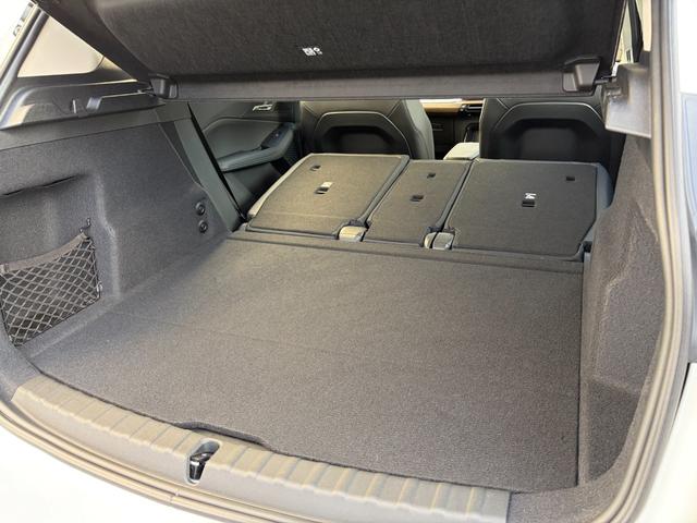 ２シリーズ ２１８ｉアクティブツアラー　エクスクルーシブ　正規認定中古車　全国正規ディーラー保証付　２年・走行距離無制限　　ＡＣＣ　レーンキープ　オートトランク　ヘッドアップ　シートヒーター　黒革電動シート　　ＡｐｐｌｅＣａｒＰｌａｙ　アンビエントライト（28枚目）