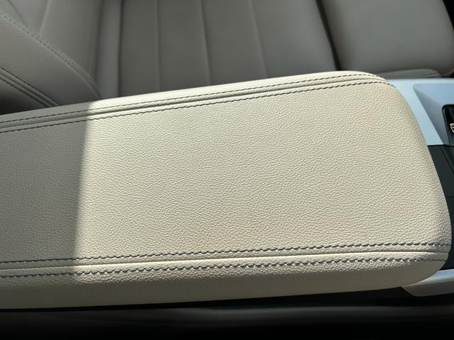 ２シリーズ ２１８ｉアクティブツアラーエクスクルシブハイラインＰ　２年保証　ハイラインパッケージ　テクノロジーパッケージ　白革電動シート　ｈａｒｍａｎ　ＨＵＤ　ＡＣＣ　トップビューモニターシートヒーター　ウッドトリム　ワイヤレスチャージ　アンビエントライト　禁煙（50枚目）