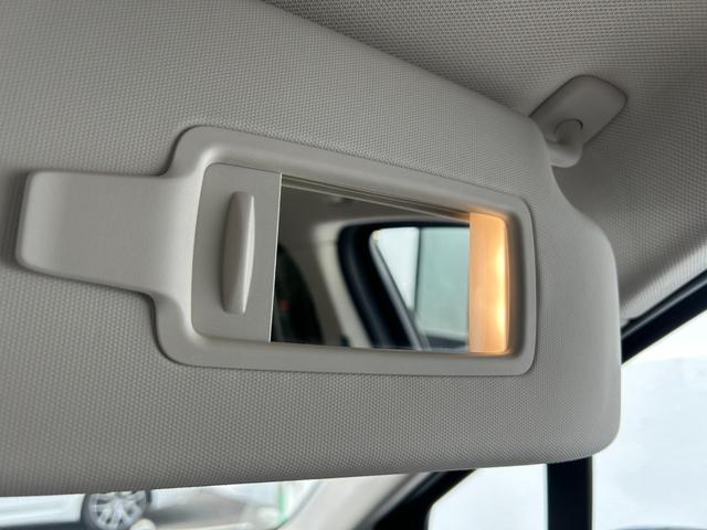 ２シリーズ ２１８ｉアクティブツアラーエクスクルシブハイラインＰ　２年保証　ハイラインパッケージ　テクノロジーパッケージ　白革電動シート　ｈａｒｍａｎ　ＨＵＤ　ＡＣＣ　トップビューモニターシートヒーター　ウッドトリム　ワイヤレスチャージ　アンビエントライト　禁煙（56枚目）