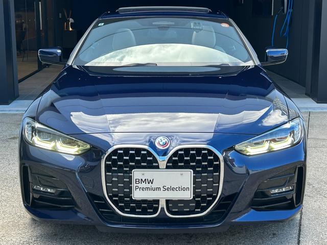 ４シリーズ ４２０ｉクーペ　Ｍスポーツ　ハイラインＰ　サウンドＰ　サンルーフ　ｈａｒｍａｎｋａｒｄｏｎ　白革Ｐシート　ドラレコ　オートトランク　純正ＴＶ　１９ＡＷ　後退アシスト　パーキングアシスト　ＡＣＣ　シートヒーター　アンビエントライト（11枚目）