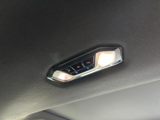 ４シリーズ ４２０ｉクーペ　Ｍスポーツ　ハイラインＰ　サウンドＰ　サンルーフ　ｈａｒｍａｎｋａｒｄｏｎ　白革Ｐシート　ドラレコ　オートトランク　純正ＴＶ　１９ＡＷ　後退アシスト　パーキングアシスト　ＡＣＣ　シートヒーター　アンビエントライト（33枚目）