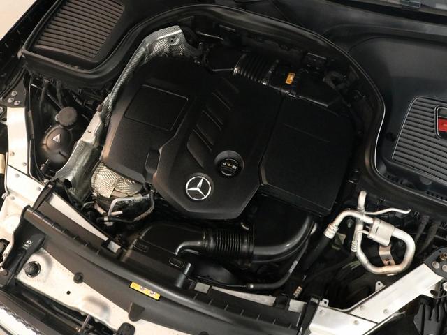 ＧＬＣ ＧＬＣ２２０ｄ　４マチック　ＡＭＧライン　後期型　パノラミックＲ　黒半革　全席シートヒーター　１０．２５インチディスプレイ（ＭＢＵＸ）　全周カメラ＆ＰＴＳ　レーダーセーフティＰＫＧ　マルチビームＬＥＤ　エアサス　純正１９インチＡＷ（20枚目）